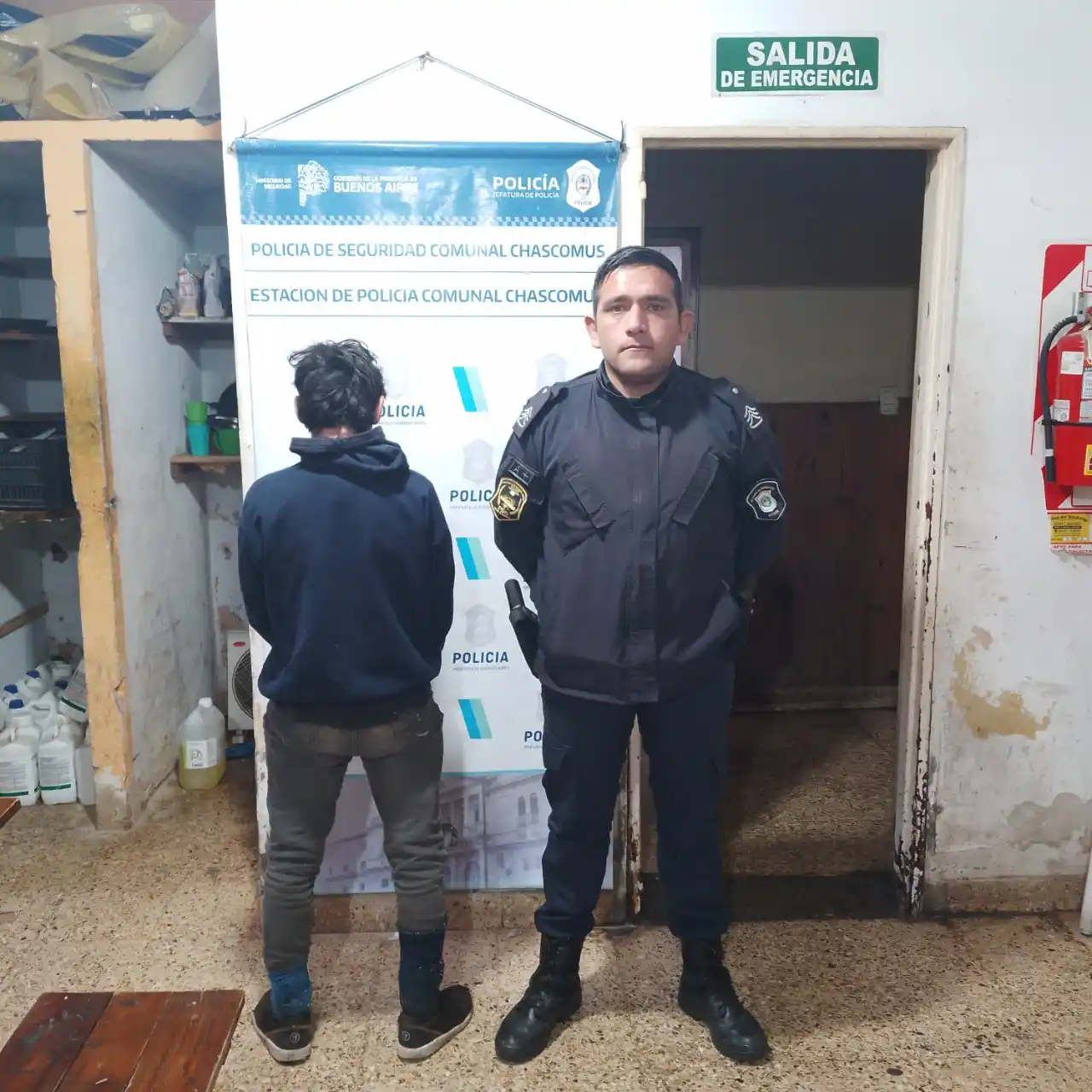 Masculino aprehendido por robo de leña de un campo ubicado en Av. Juan Manuel de Rosas