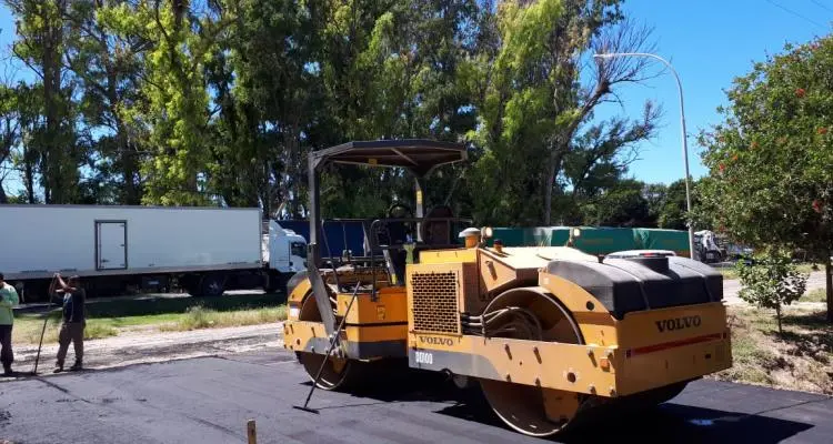 Pidieron 20 millones prestados a Provincia para comprar maquinaria y pavimentar calles