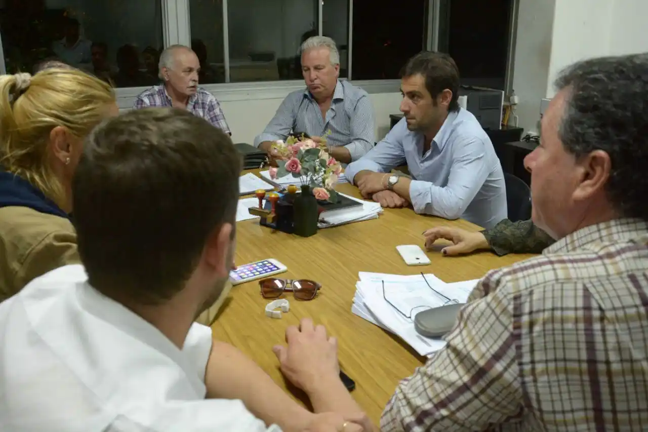 Pese a otra audiencia, municipales ratificaron el paro para este miércoles