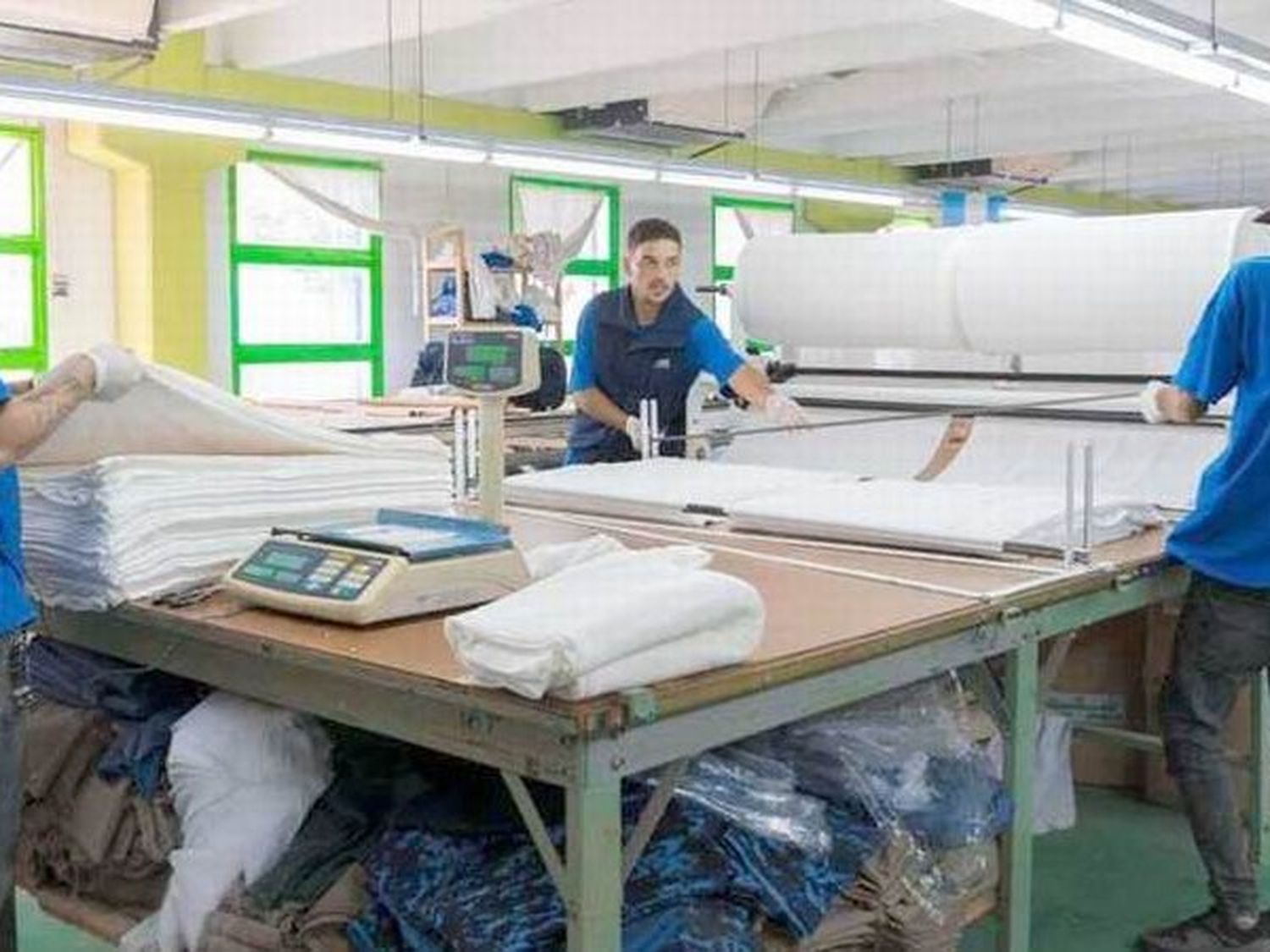 Industria textil: Macatex S.A y FONTEX
impulsan producción de gasas hospitalarias