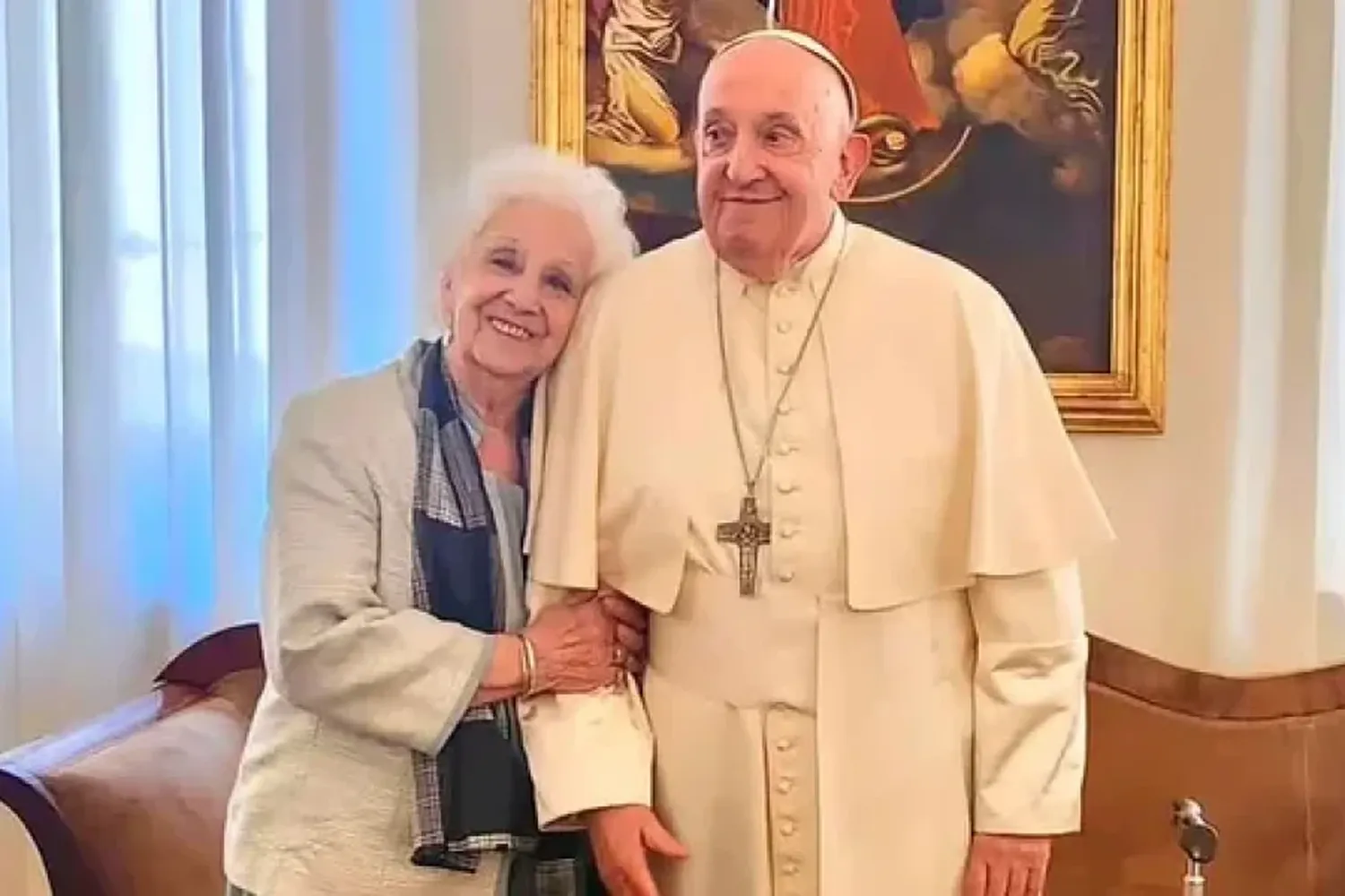 Estela de Carlotto, tras su encuentro con el papa Francisco: "Si las cosas se dan, va a venir a la Argentina"