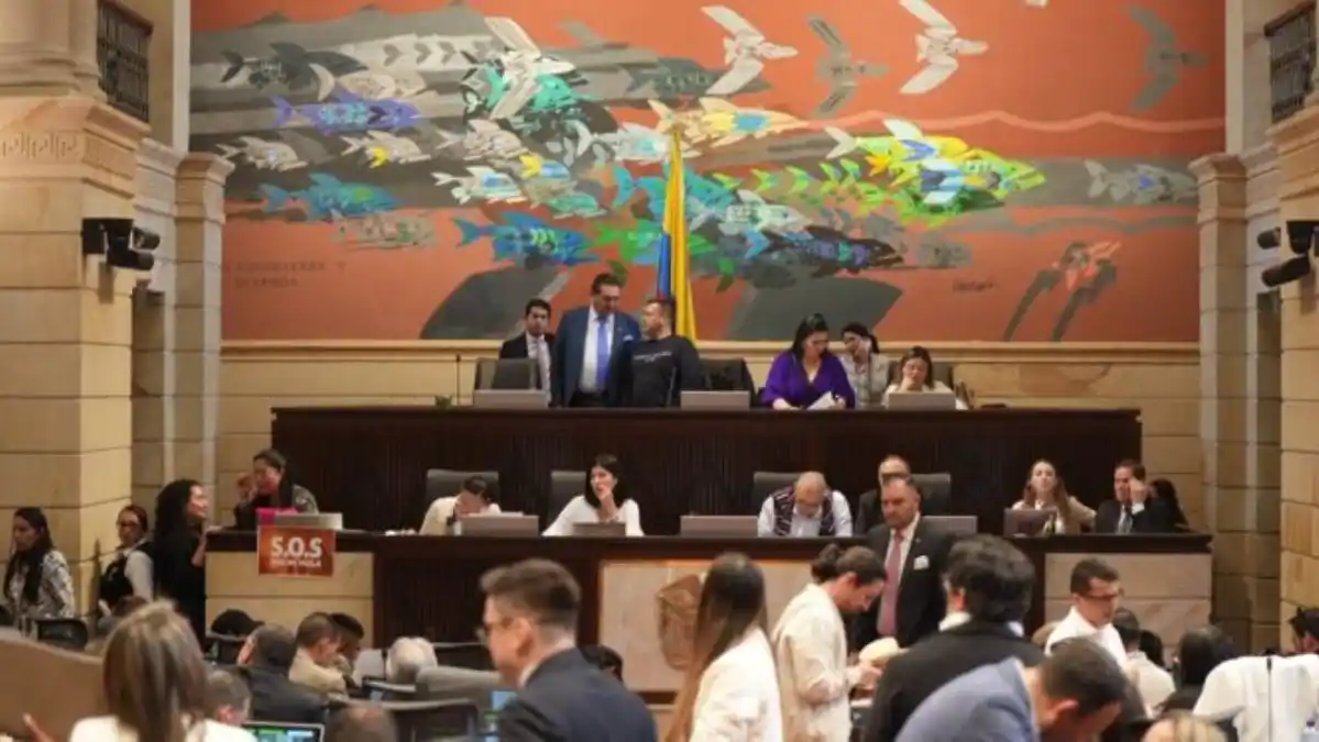 ¡SIGUIENDO PASOS DE ESPAÑA! Cámara de representantes de Colombia reconoce también a Edmundo González