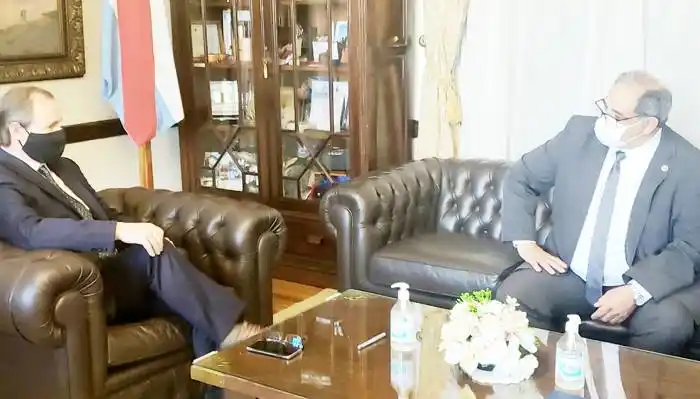 El presidente del STJ se reunió con el gobernador de la provincia 