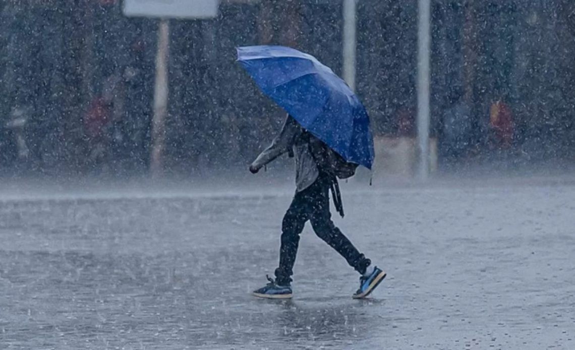Persiste una alerta amarilla y naranja por tormentas fuertes