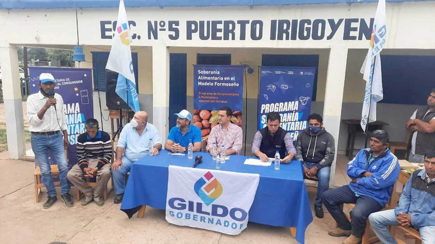 El vicegobernador Solís se reunió 
con productores ganaderos del Oeste