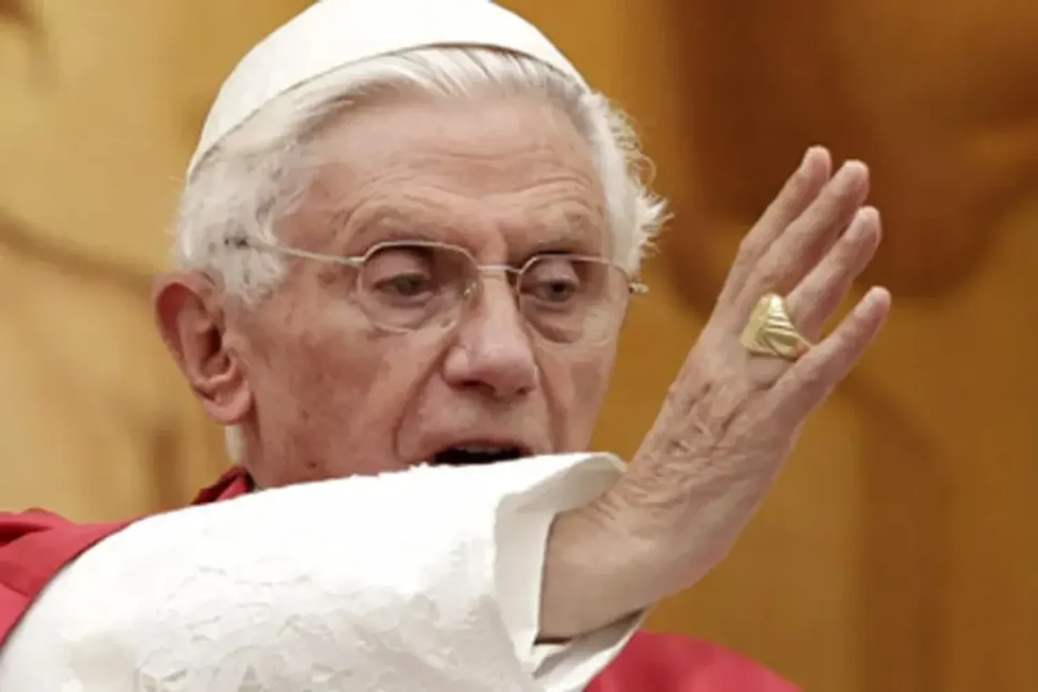 Francisco presidirá el funeral de Benedicto XVI en la Plaza de San Pedro