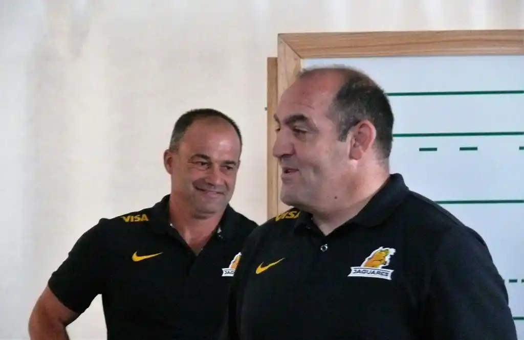 Con Bruni, Los Jaguares  tuvo su primer encuentro