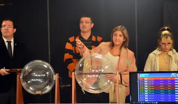 Santo Tomé premió a los contribuyentes al día