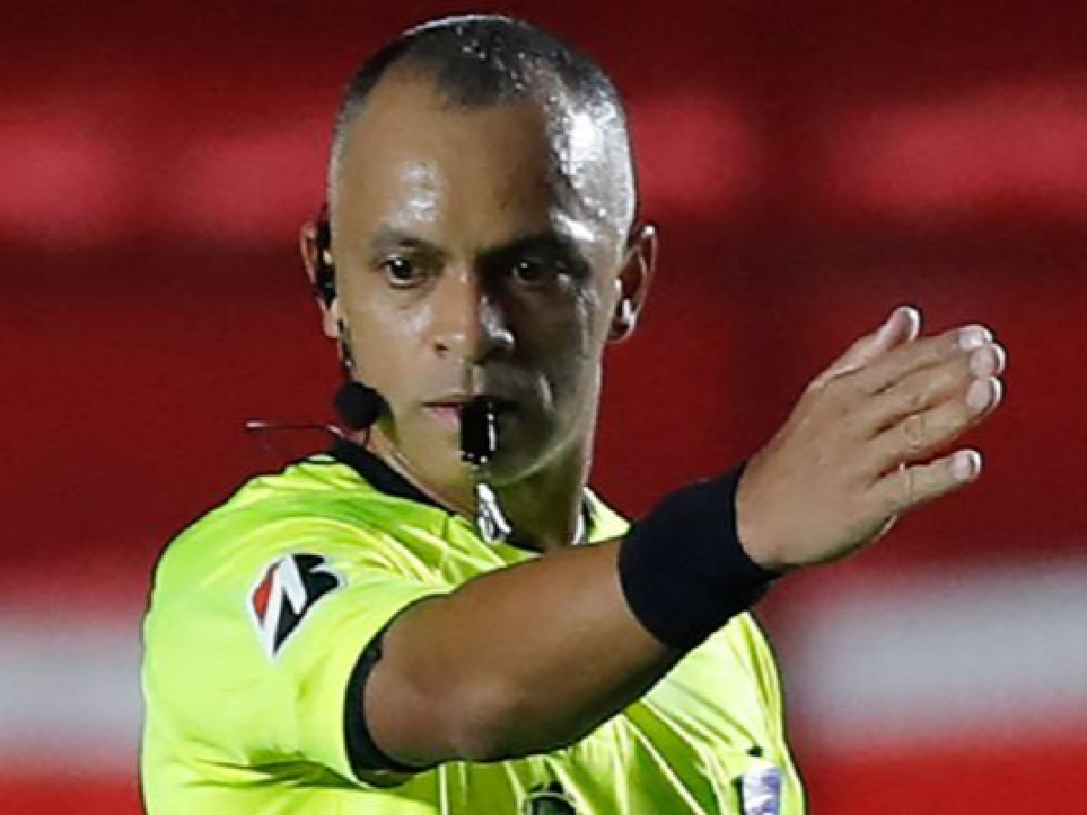 Sampaio será el árbitro del partido entre Argentina y Ecuador