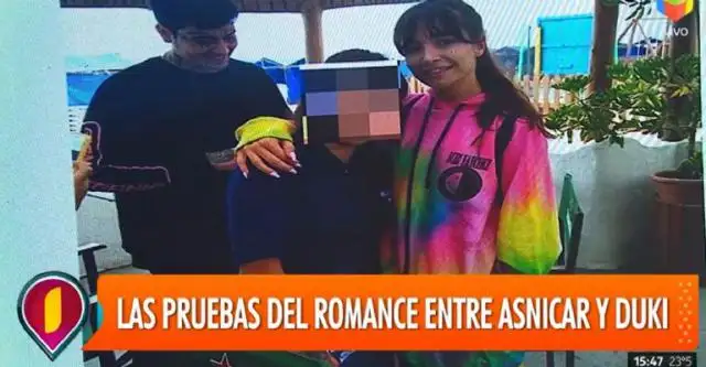 Brenda Asnicar y Duki: la foto en la playa que confirma el romance
