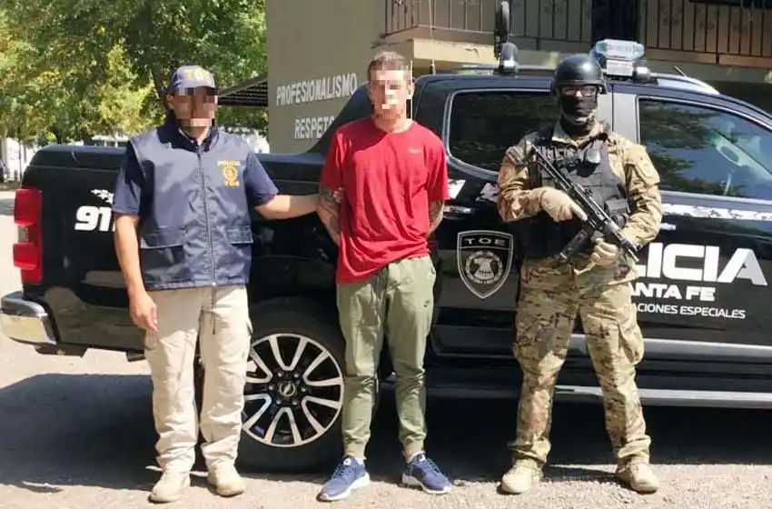 Detienen a un fugitivo en un hotel alojamiento