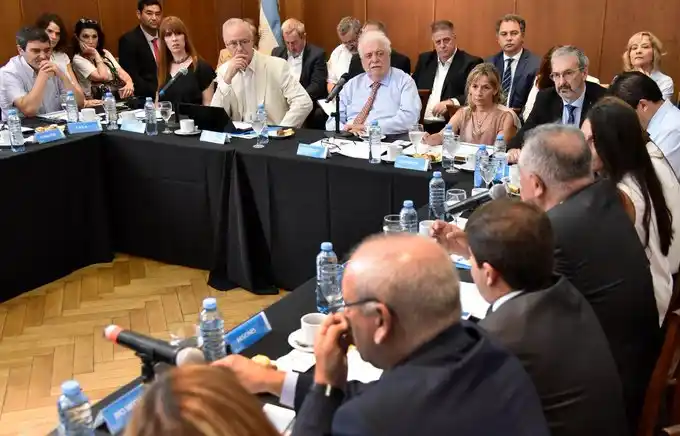 Nación y Santa Fe trabajan por el sarampión, dengue y hantavirus