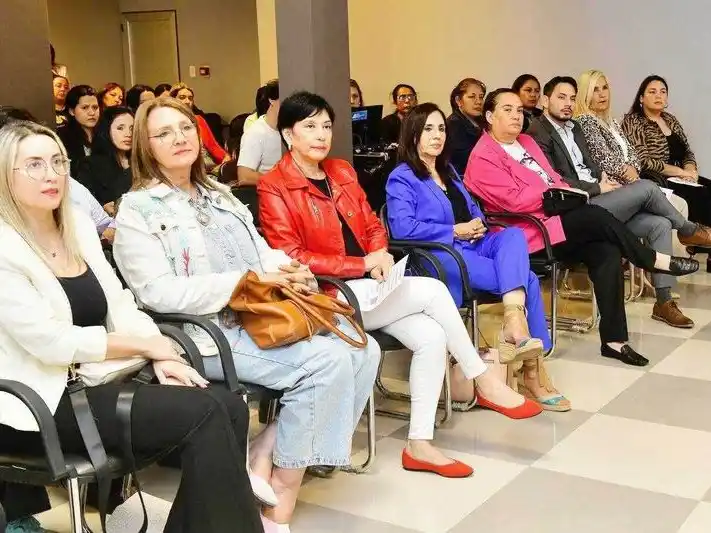 Lanzaron la tercera edición del programa que 
acompaña a emprendedoras formoseñas