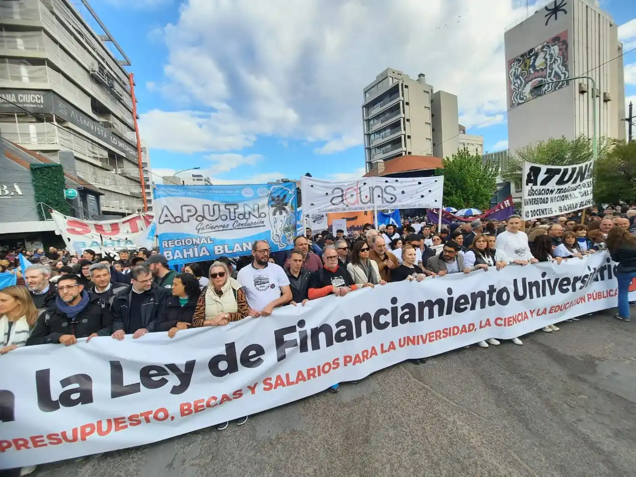 Marcha universitaria