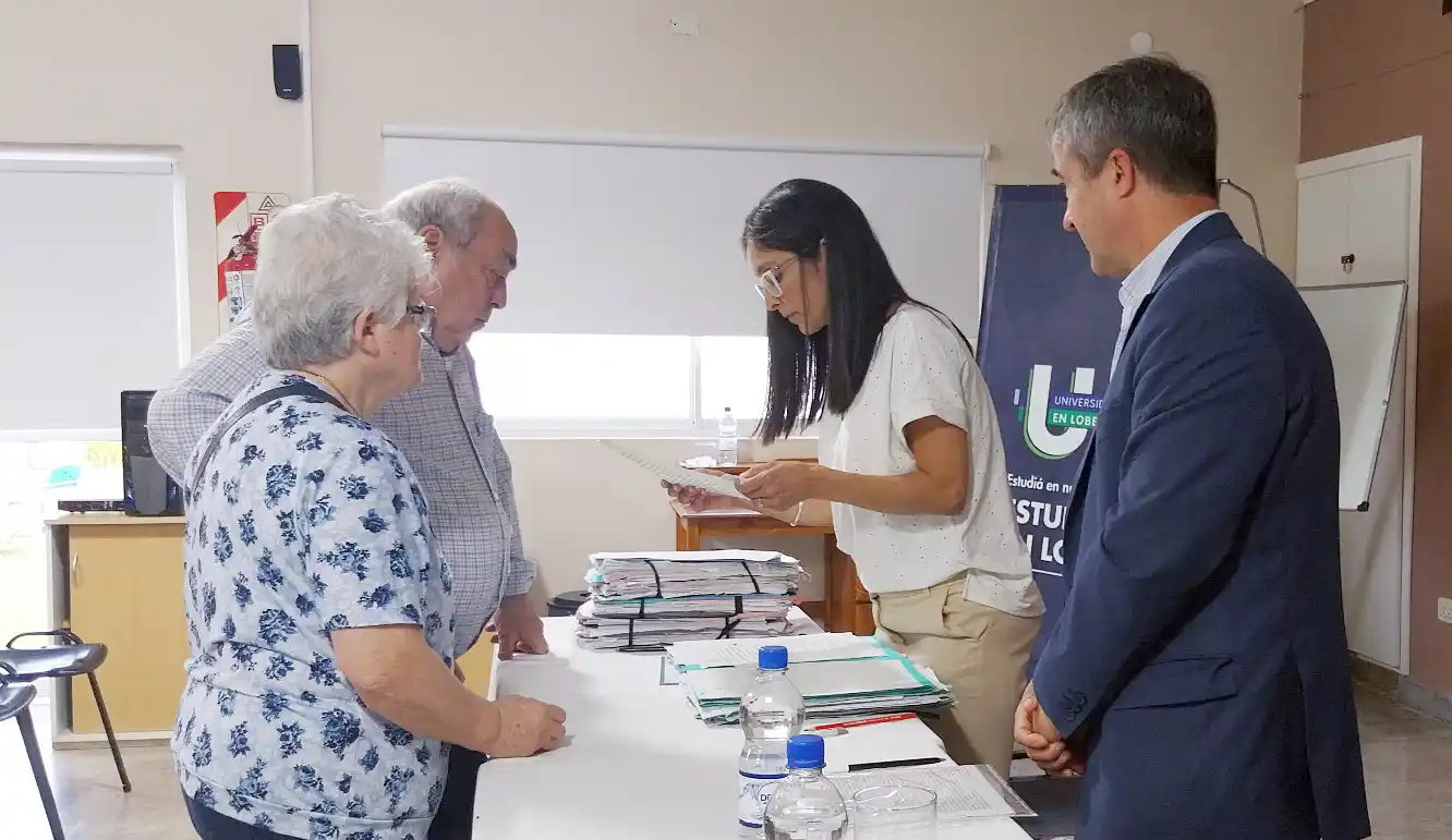 CIC Evita. El intendente Barrena en el acto con los vecinos