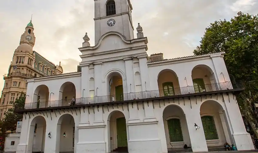 5 ideas para pasar este 25 de Mayo, y no sufrir las nuevas restricciones.