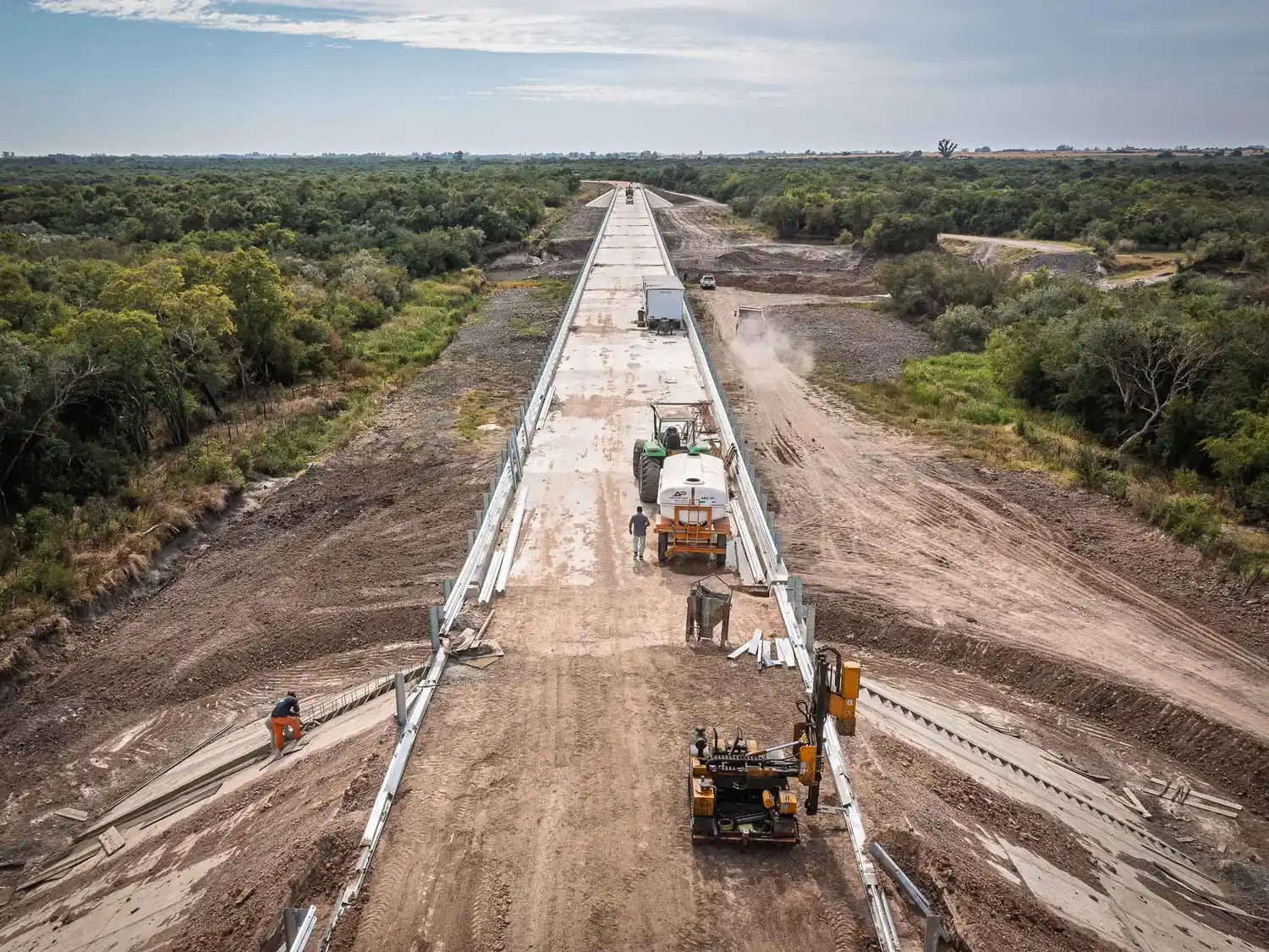 Puente en Paso El Cinto sobre el río Gualeguaychú: la obra tiene un 94% de avance