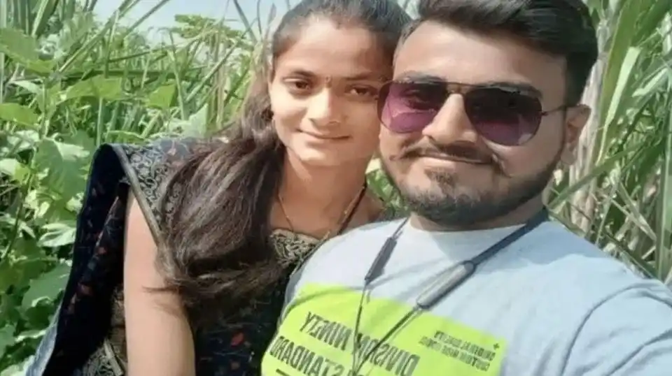 Decapitó a su hermana y luego se sacó una selfie con la cabeza