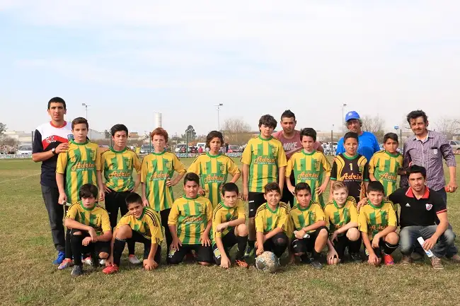 Se jugaron partidos de la octava y novena fecha del Fútbol Infantil