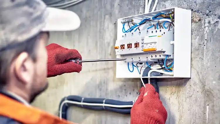 Piden denunciar daños en equipos eléctricos 
frente a cortes, altas y bajas del servicio de energía