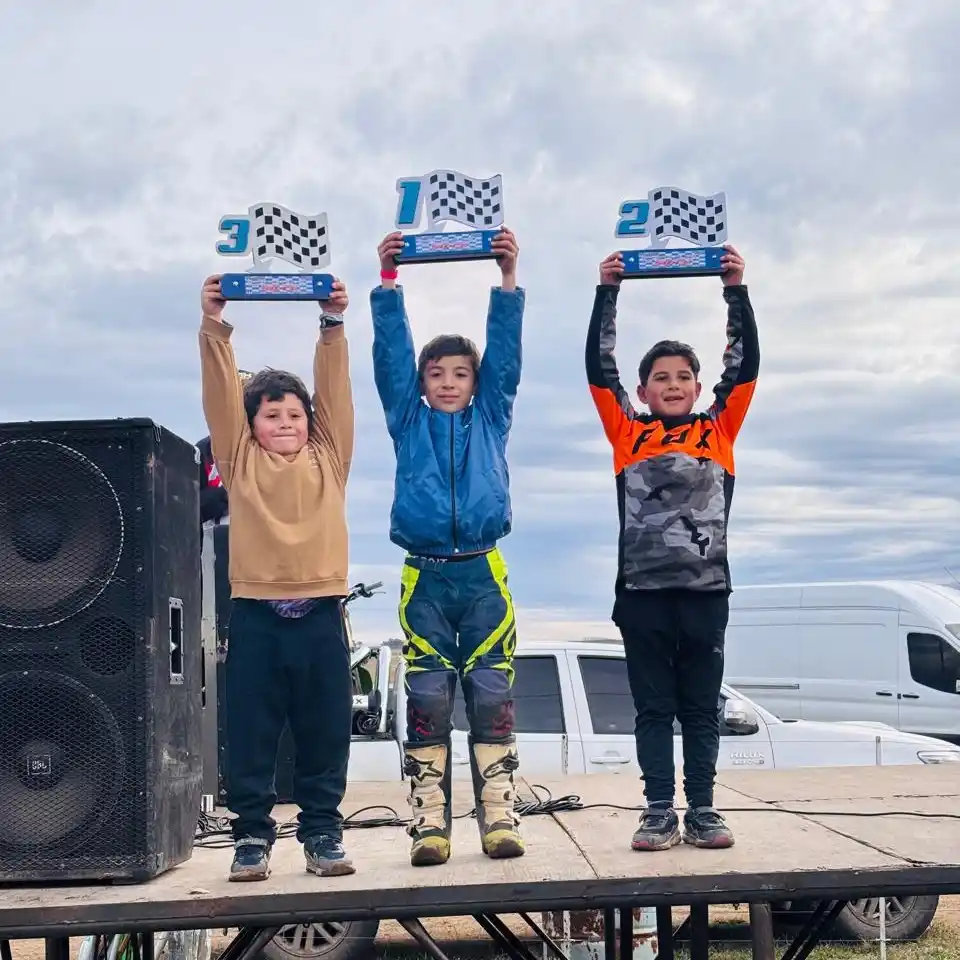 Valentino Bogue brilló en Trenque Lauquen y sueña con el título del MX 5&33