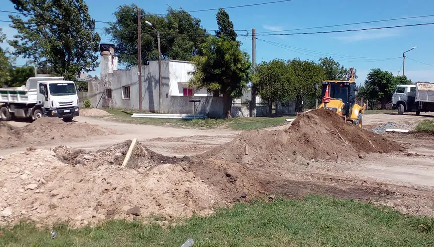 Construyen red cloacal en la localidad de Tamangueyú
