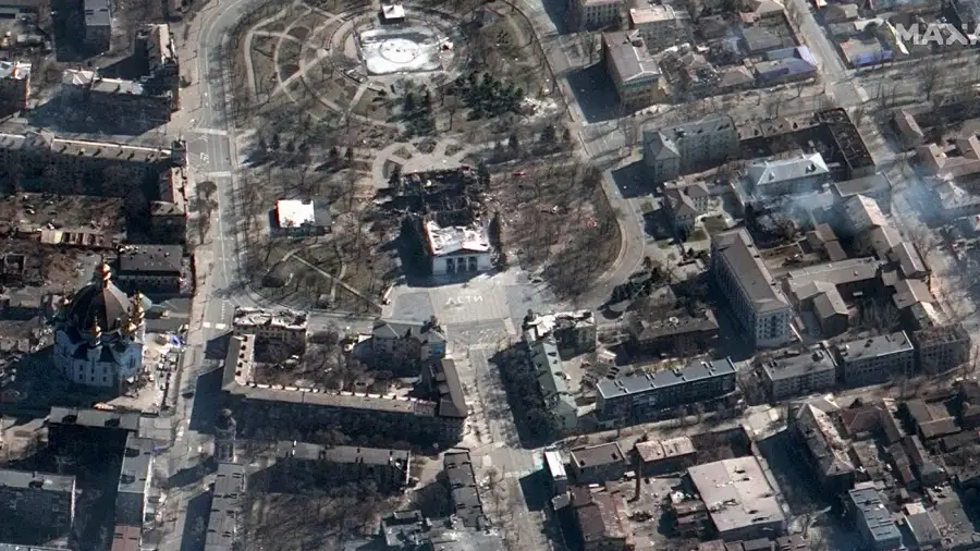 Ataque ruso en Mariupol: Ucrania denunció que bombardearon una escuela que servía de refugio