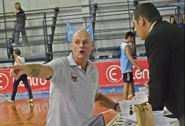 Racing, a todo o nada para forzar un cuarto juego ante Sportivo