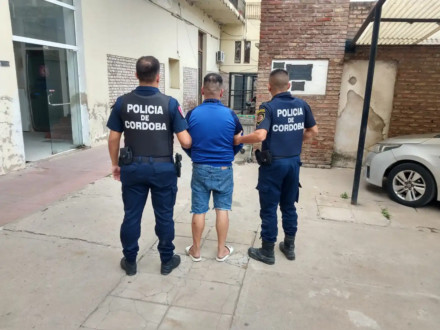 La policía recuperó una bicileta y detuvo al ladrón