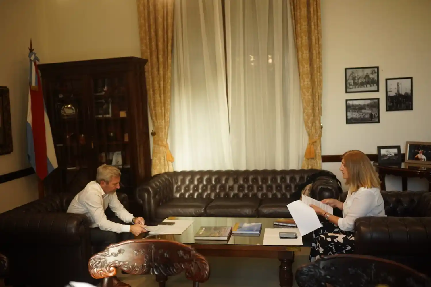 Frigerio y Romero analizaron la situación del transporte urbano y servicios en Paraná