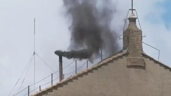 Sigue el cónclave en el Vaticano: no hubo acuerdo y aún no hay nuevo papa