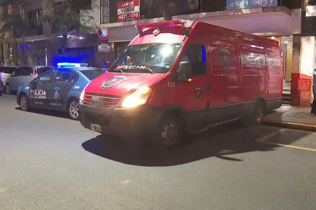 Hallaron un hombre muerto en su departamento