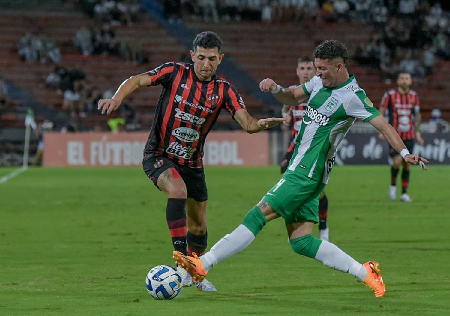 Patronato ganó en Medellín y seguirá en la Sudamericana