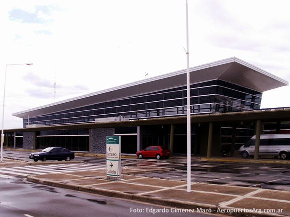 Gestionan vuelos de Macair al aeropuerto de Villa de Merlo