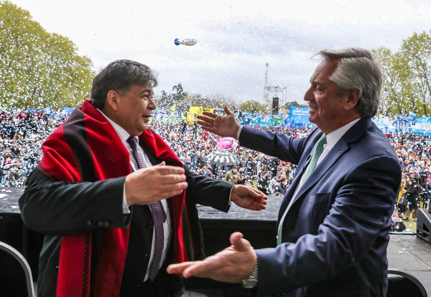 Mientras Alberto Fernández inaugura una ampliación de un Hospital de José C. Paz en el Posadas inician un paro por mejoras salariales