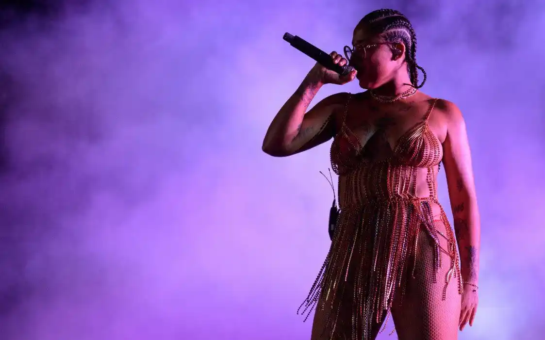 Tokischa escupió a un grupo de fanáticos en el Cusica Fest y generó polémica (video)