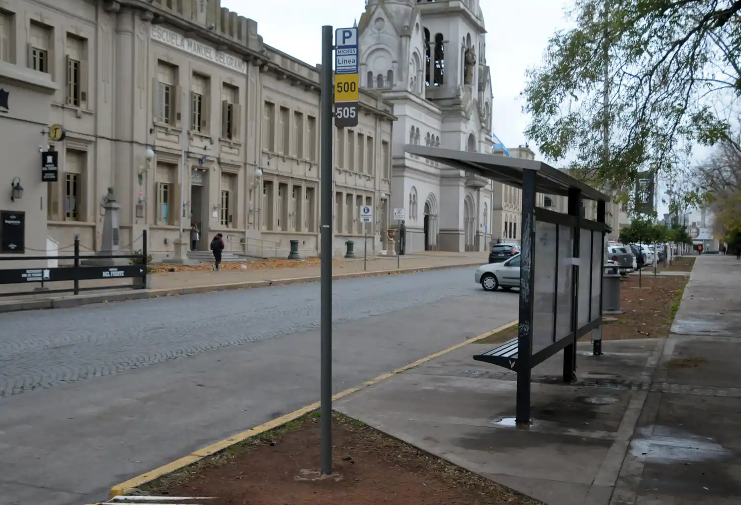 Hoy y mañana no habrá servicio de colectivos urbanos en reclamo de mejoras salariales