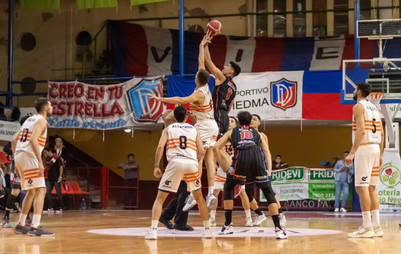 Estudiantes dio el golpe con un gran triunfo en Viedma