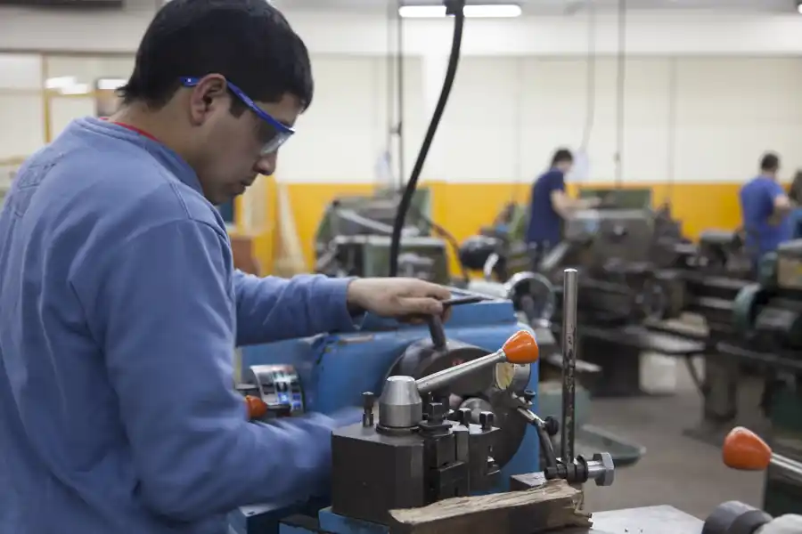 El empleo registrado se sostuvo durante el tercer trimestre