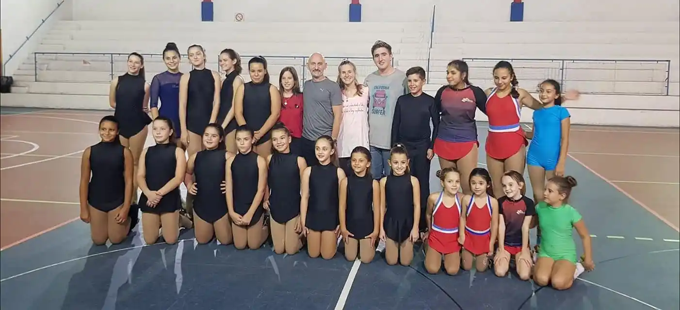 Brindan herramientas para perfeccionar las técnicas del patín artístico