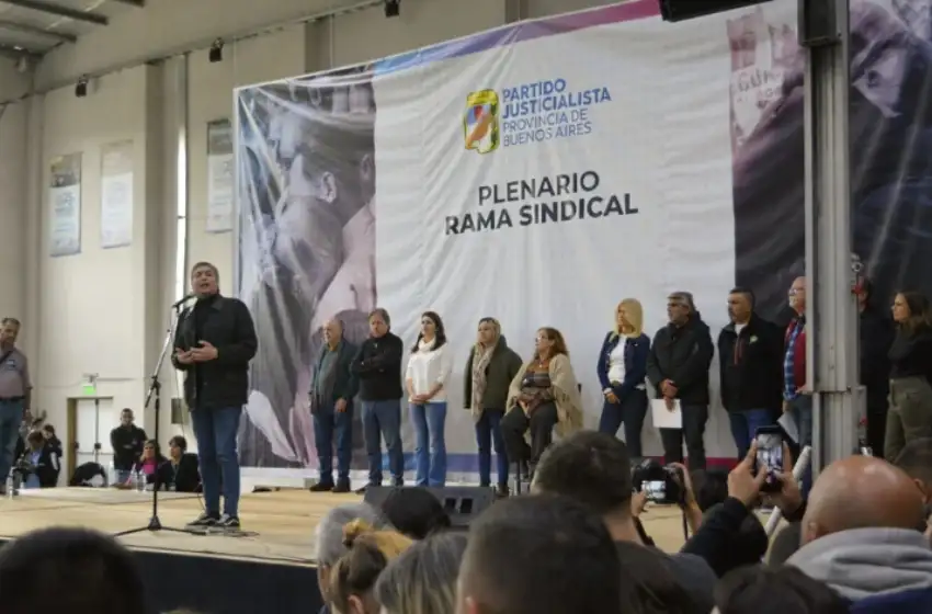 En medio de las tensiones internas, Máximo Kirchner cuestionó a Martín Guzmán por no involucrarse en “las disputas de poder”
