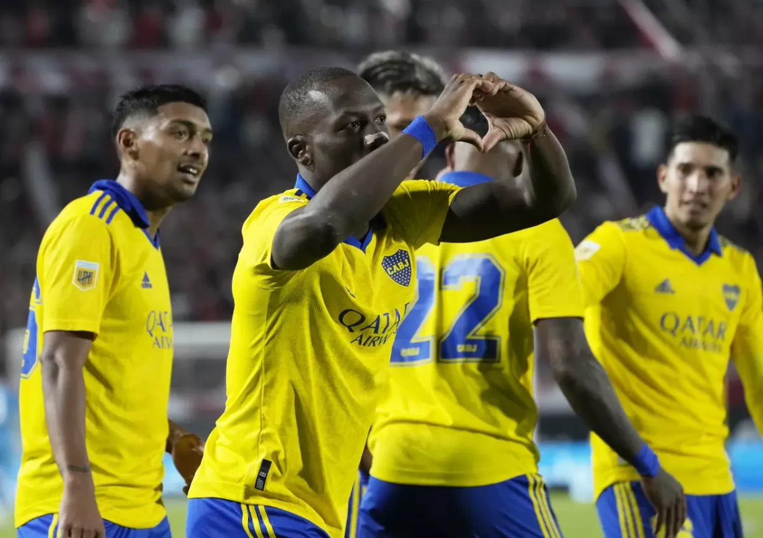 Boca pidió jugar el Superclásico con camiseta alternativa