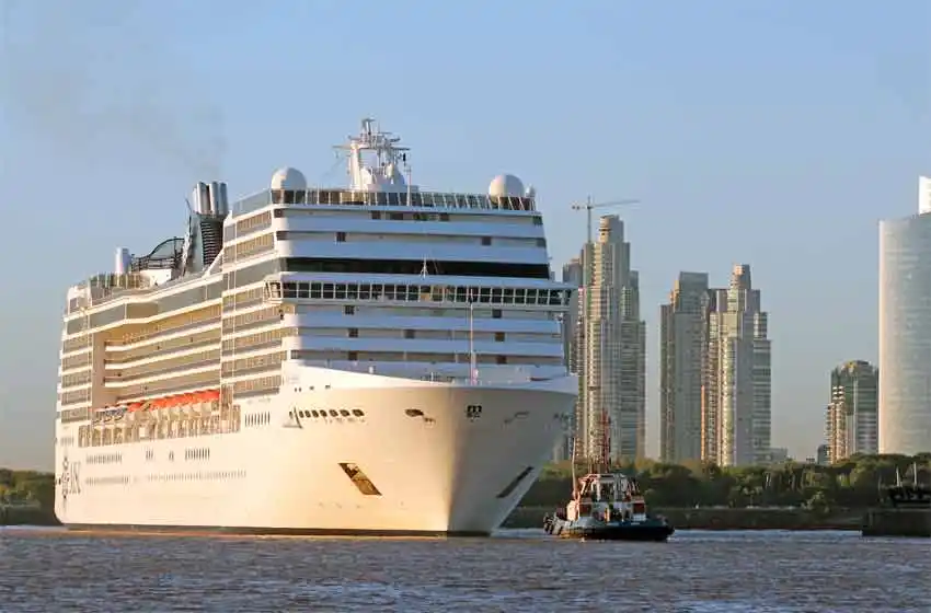 Habilitaron los ingresos de micros internacionales y flexibilizan condiciones de cruceros