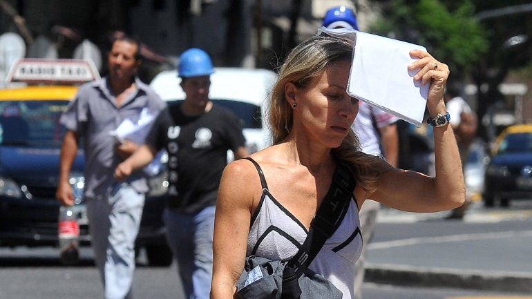 Día caluroso con temperaturas máximas de 32º