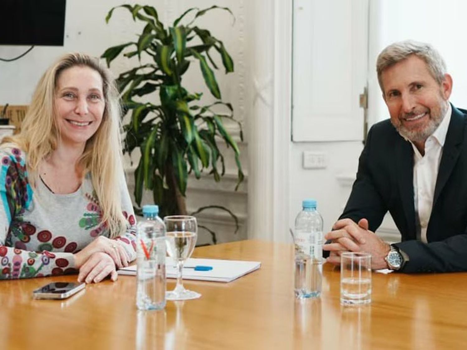Rogelio Frigerio se encamina a cerrar un acuerdo electoral con La Libertad Avanza