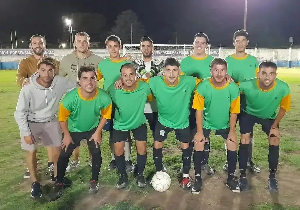 Ya están los finalistas del papi fútbol del club Deportivo