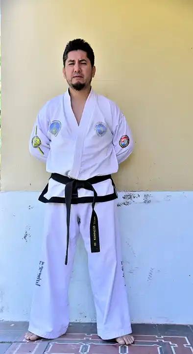 Juan Quiñones profesor de taekwondo