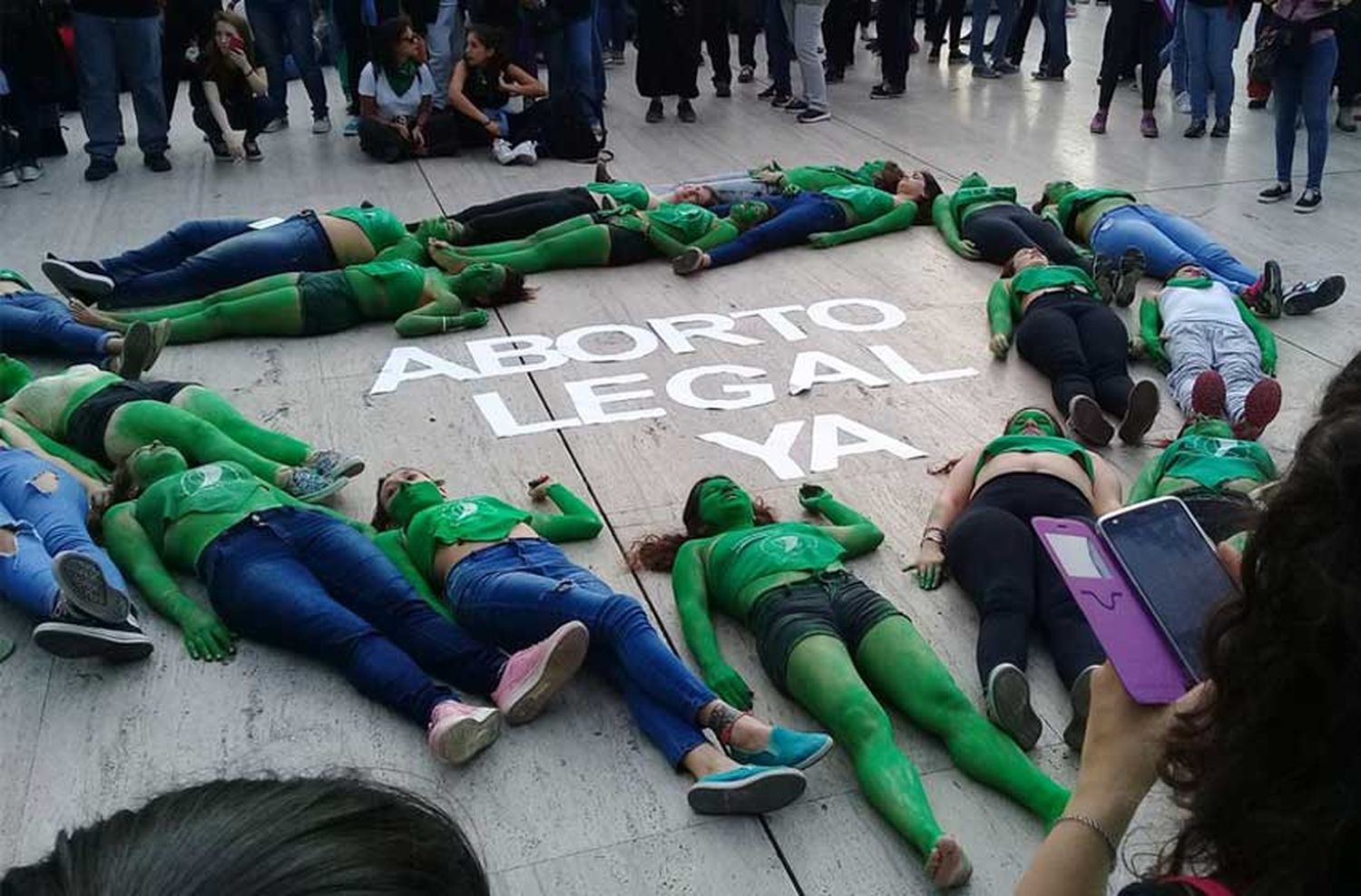 El Estado debe indemnizar a una mujer a quien le negó un aborto legal por riesgo de muerte