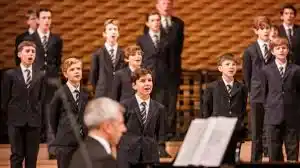 Los niños cantores se presentarán el el Club Social y Parroquia San Antonio.