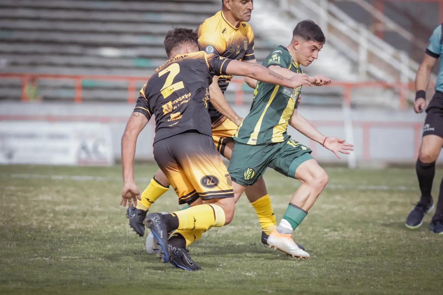 Agustín Alonso superando la marca